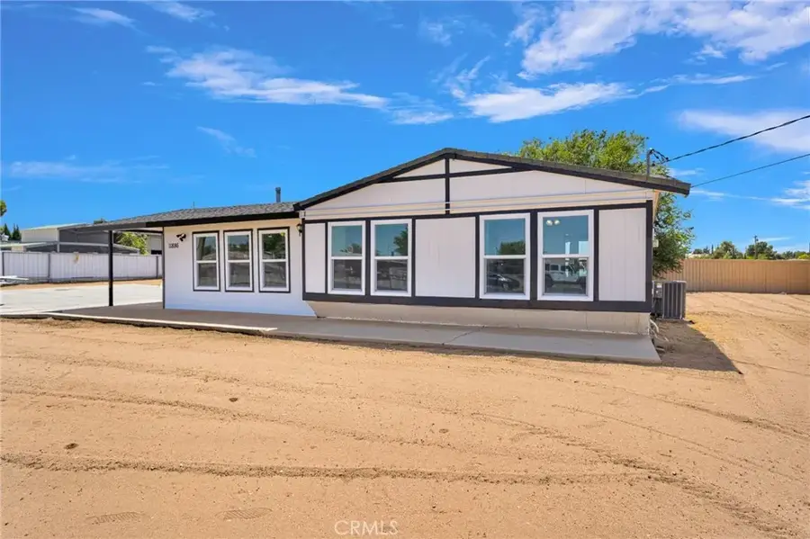 11886 Locust, Hesperia, CA 92345 - #3