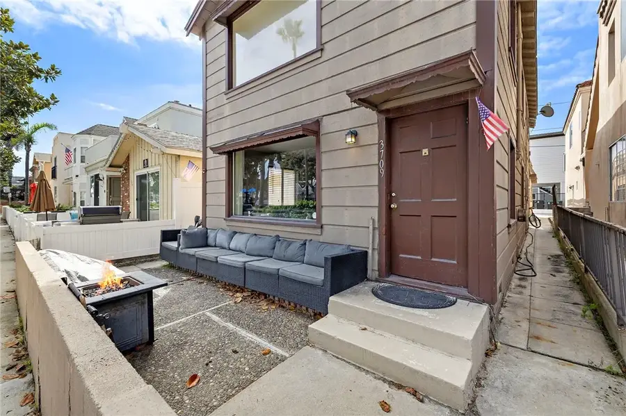 3709 W Balboa, Newport Beach, CA 92663 - #2