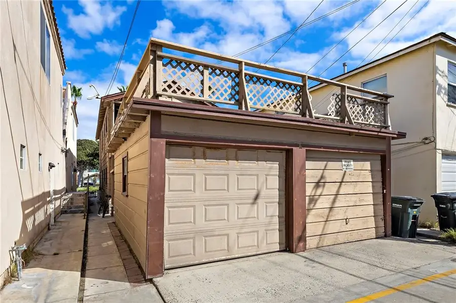 3709 W Balboa, Newport Beach, CA 92663 - #3