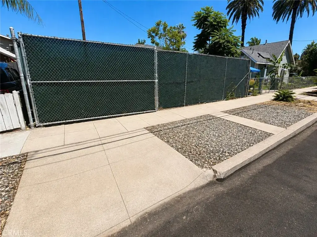 419 S Vine, Ontario, CA 91762 - #1