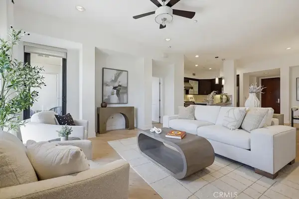 402 Rockefeller #406, Irvine, CA 92612