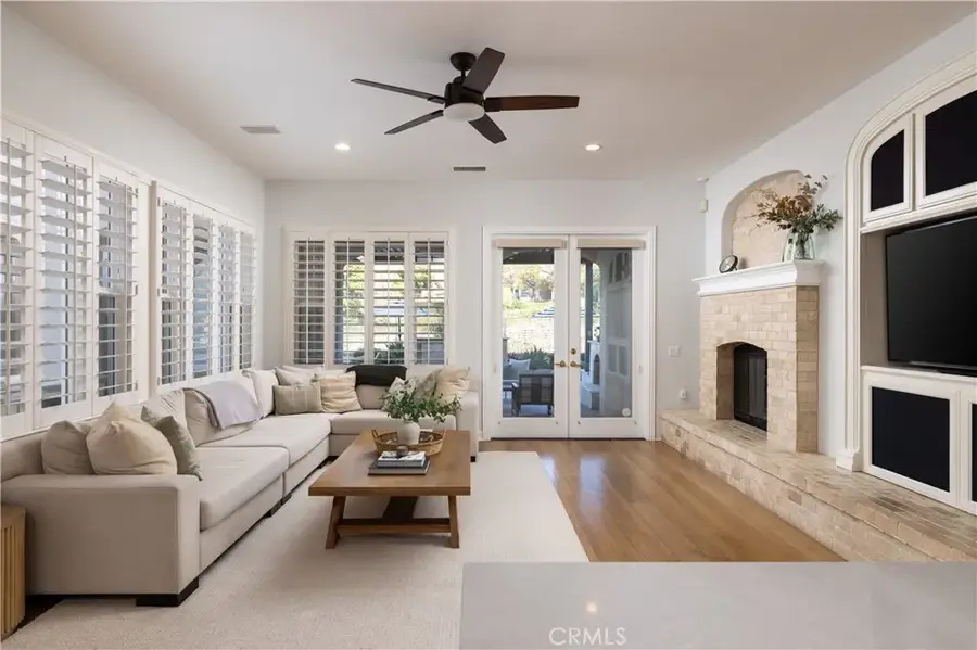 26 Peppertree, Newport Beach, CA 92660 - #3