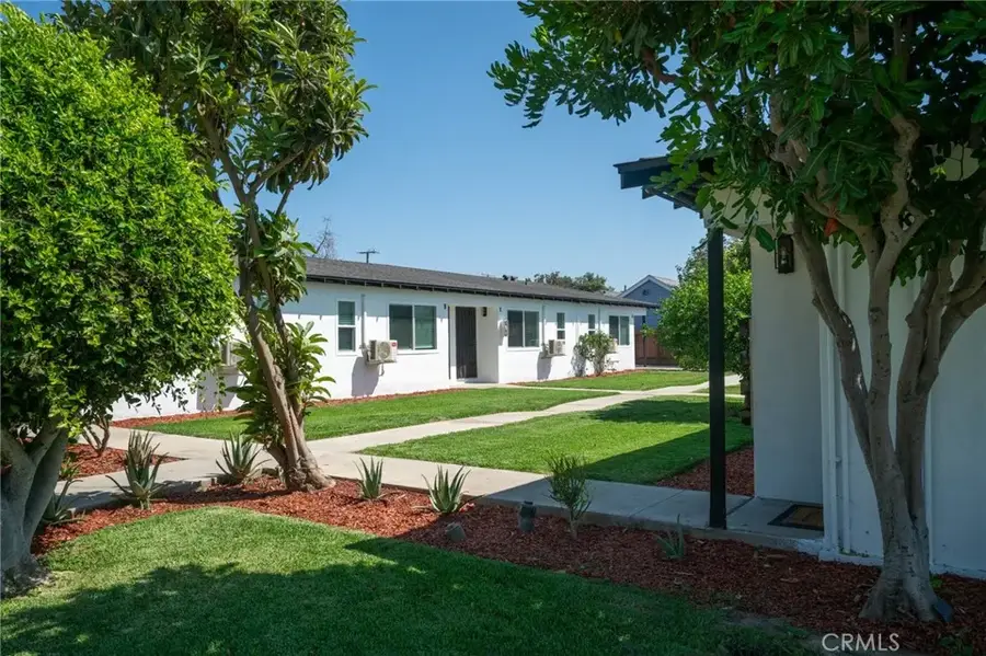 1512 W 5th, Santa Ana, CA 92703 - #3