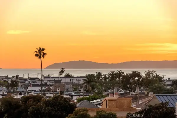 3501 Daffodil Avenue #16, Corona Del Mar, CA 92625