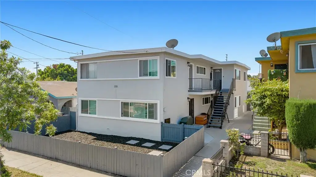 233 W Oliver Street, San Pedro, CA 90731 - #1