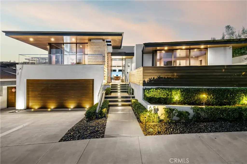 621 Malabar Drive, Corona Del Mar, CA 92625 - #1
