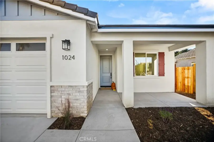 1024 6th, Redlands, CA 92374 - #2