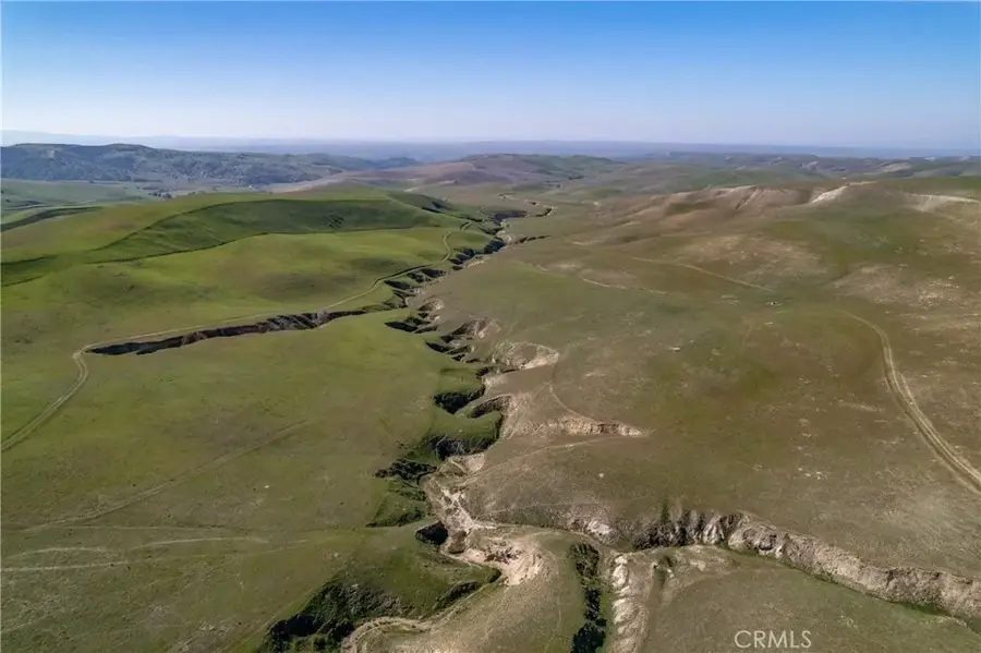 3160 Gillis Canyon, Shandon, CA 93461 - #2