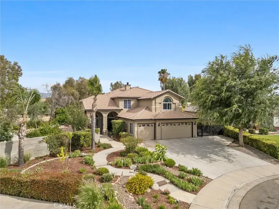 12209 Vista Montana Drive, Bakersfield, CA 93306 - Image #3