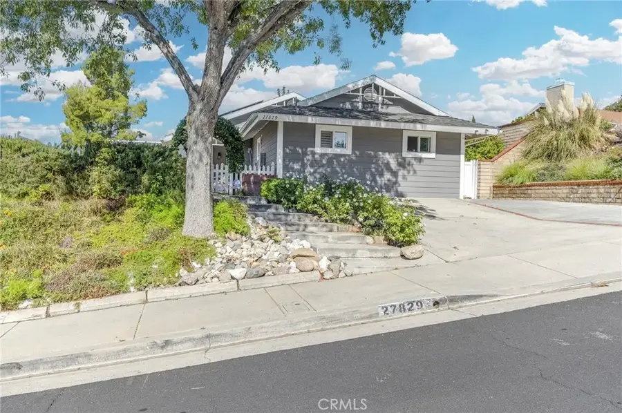 27829 Carnegie, Saugus, CA 91350 - #3