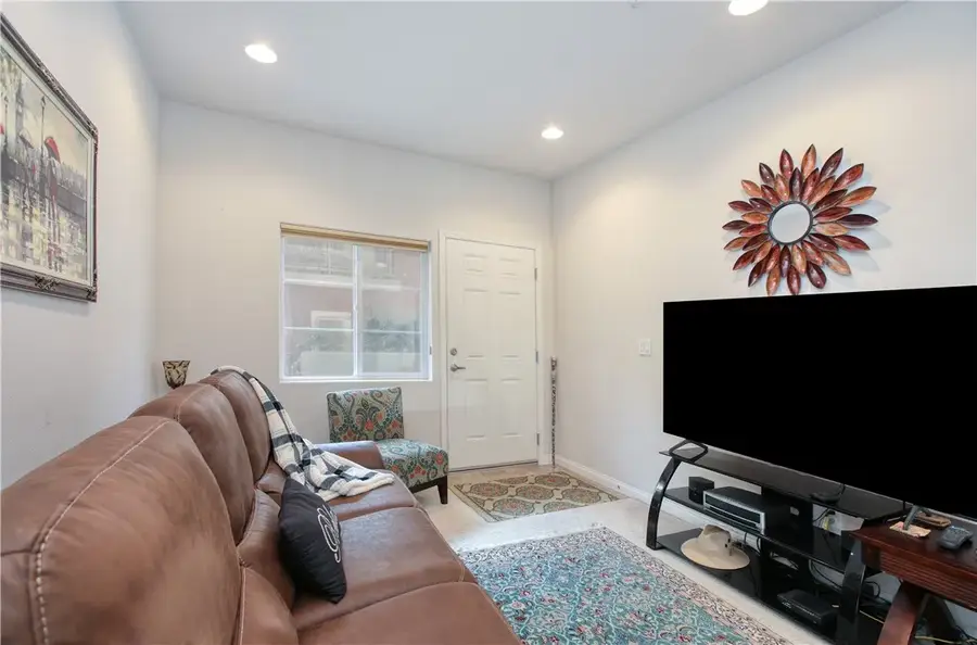 864 Lawrence, San Luis Obispo, CA 93401 - Image #3