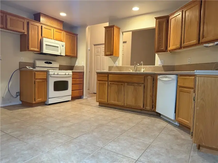 901 Turtle Creek, Paso Robles, CA 93446 - Image #2