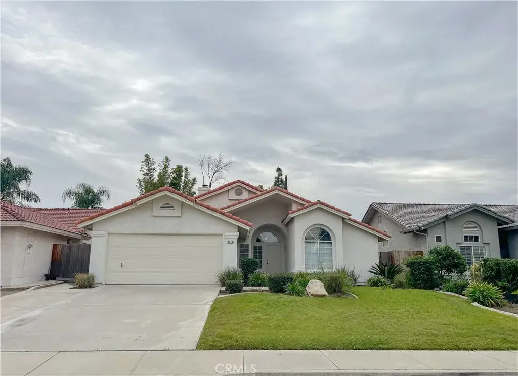 8713 Fox Creek Court, Bakersfield, CA 93312 - Image #1