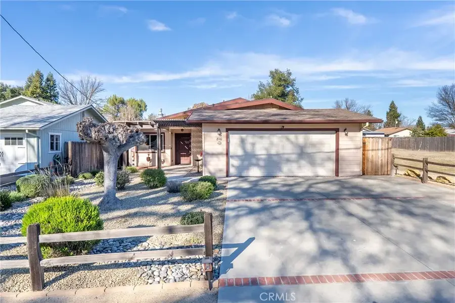 810 Forest, Templeton, CA 93465 - Image #2