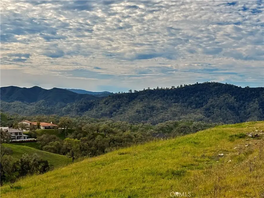 3260 Timberline Drive, Paso Robles, CA 93446 - #2