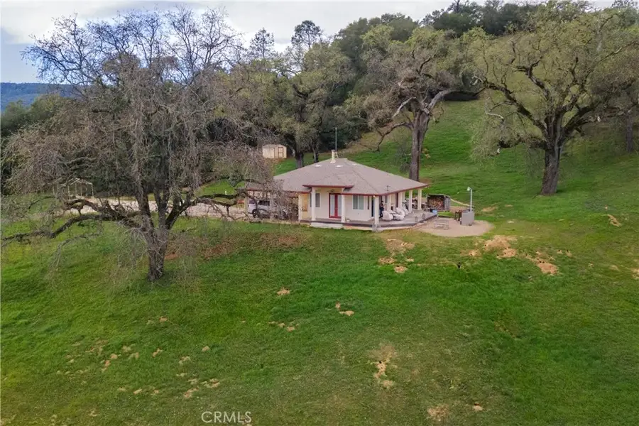 1115 Cypress Mountain Drive, Paso Robles, CA 93446 - #2