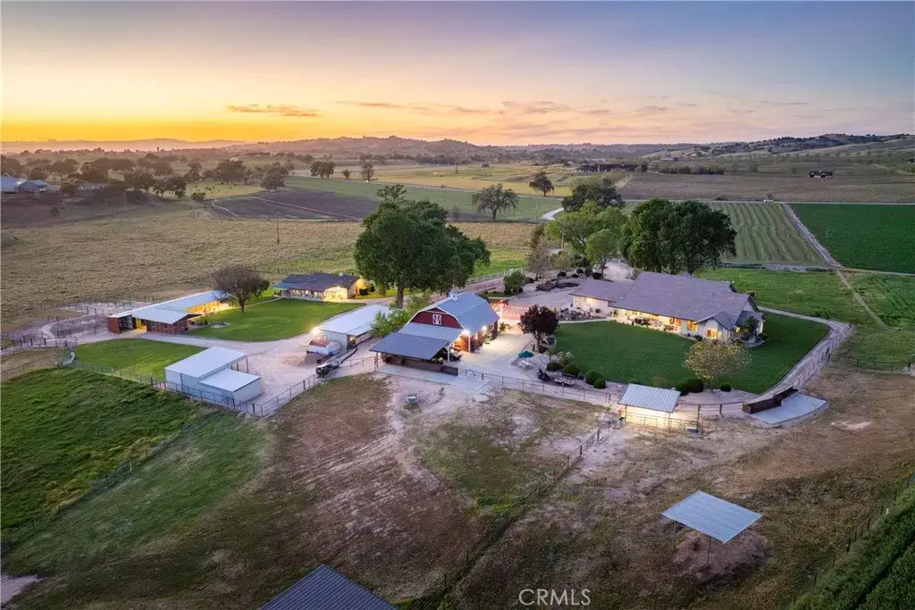 5385 Camp 8, Paso Robles, CA 93446 - #1