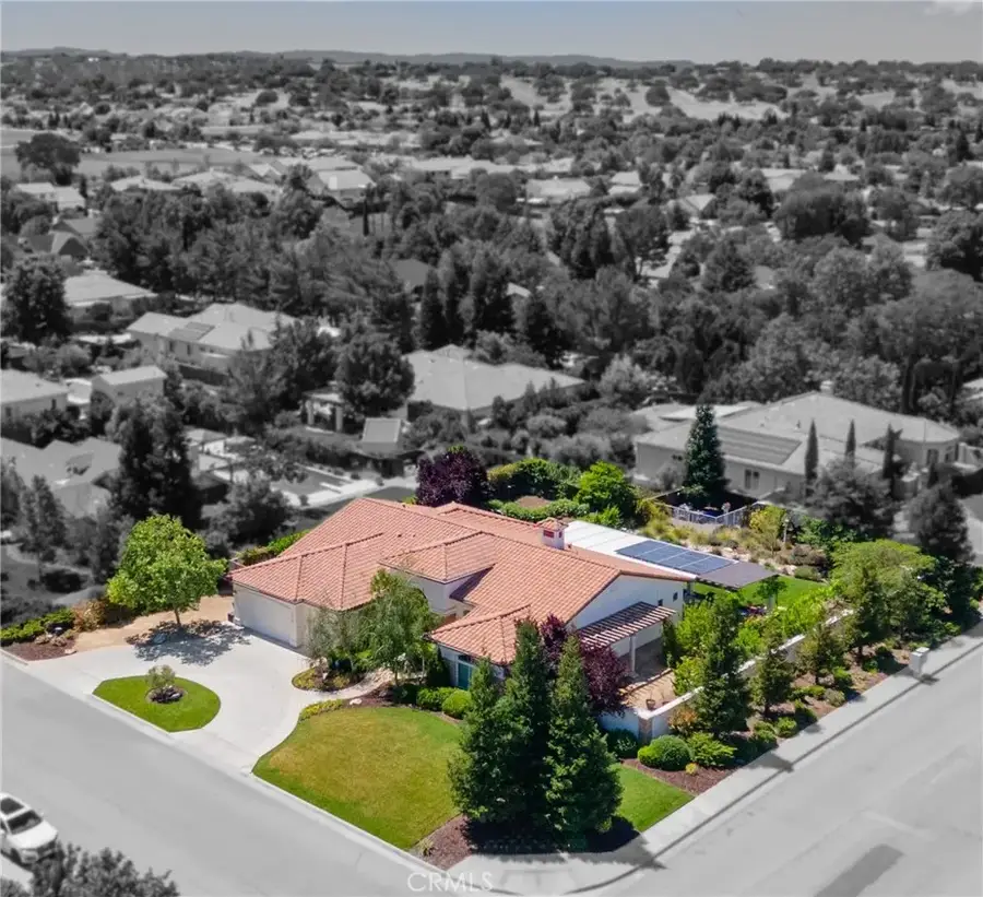 715 Oriole Way, Paso Robles, CA 93446 - #3