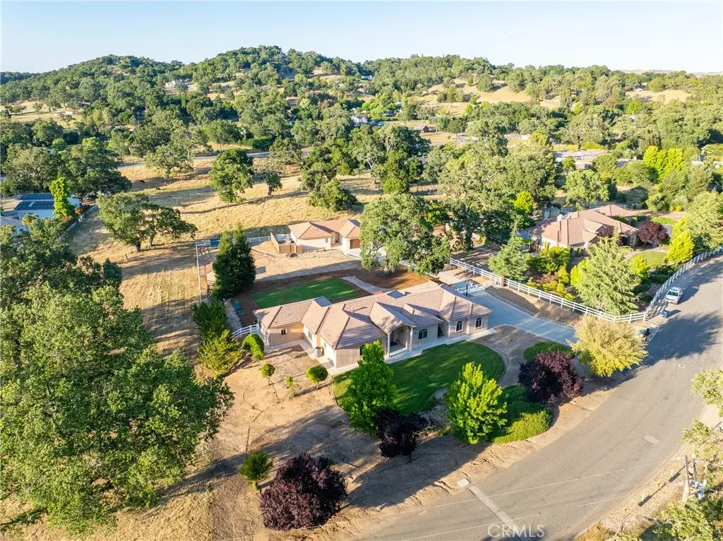 6205 San Gabriel Rd, Atascadero, CA 93422 - #1