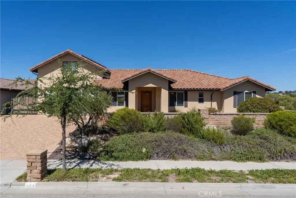 596 Red Cloud Road, Paso Robles, CA 93446 - #1