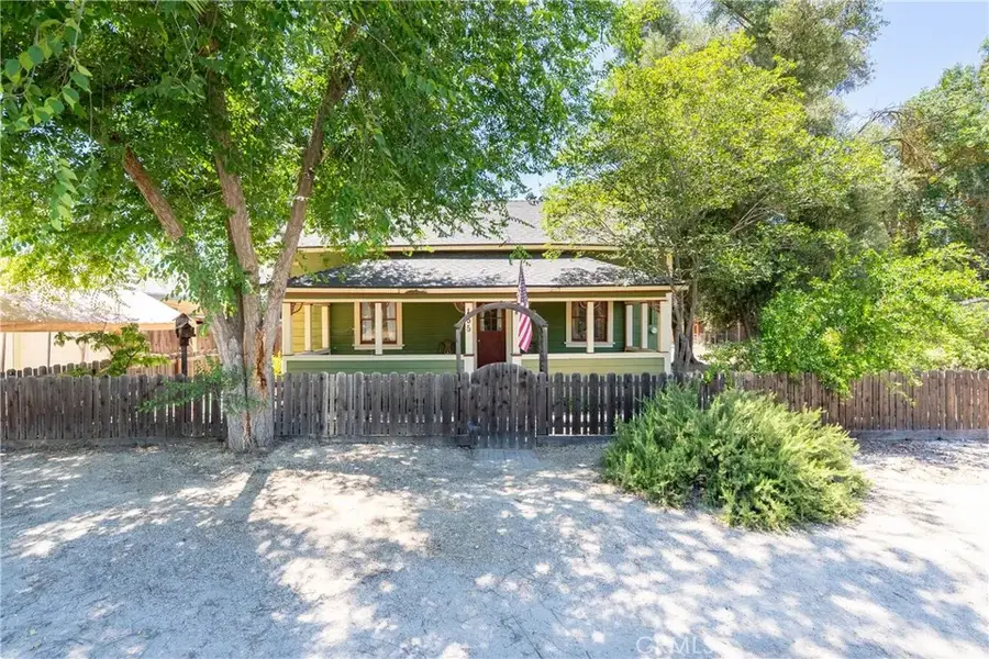 155 N 2nd Street, Shandon, CA 93461 - #2