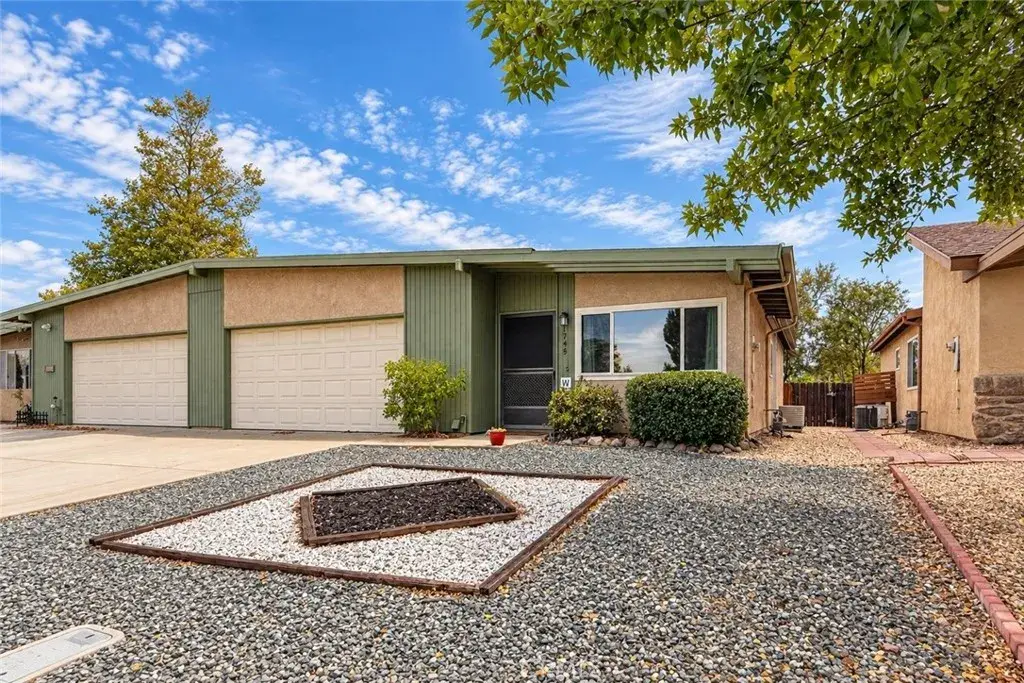 1745 Kings, Paso Robles, CA 93446 - #1