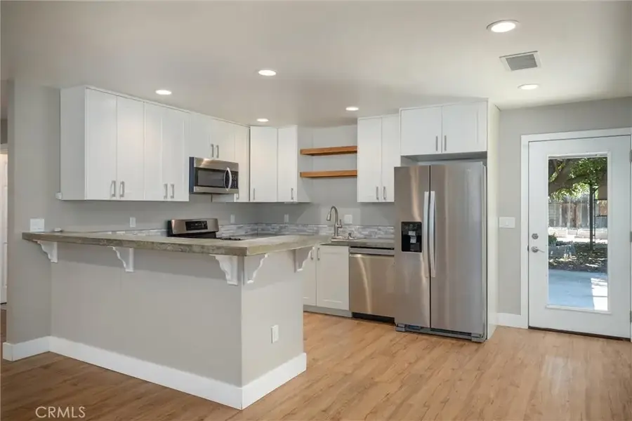 170 N 1st, Shandon, CA 93461 - #2