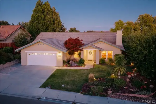 25 Rainbow Court, Templeton, CA 93465