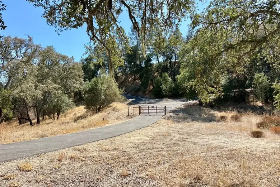 76348 Bryson Hesperia, Bradley, CA 93426 - #2