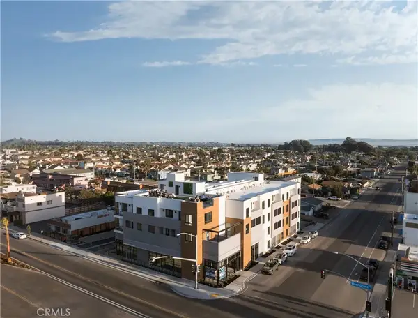 402 W Grand Avenue #303, Grover Beach, CA 93433