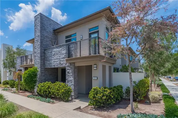 727 Beacon, Irvine, CA 92618