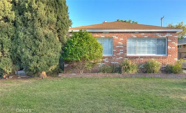 1334 W 11th Street, Santa Ana, CA 92703