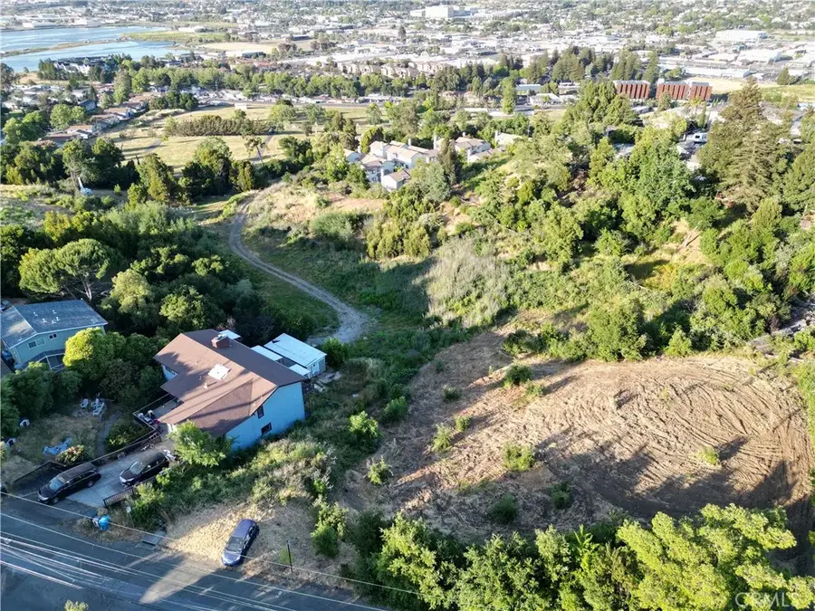 112 Harrier Ave, Vallejo, CA 94590 - Image #2