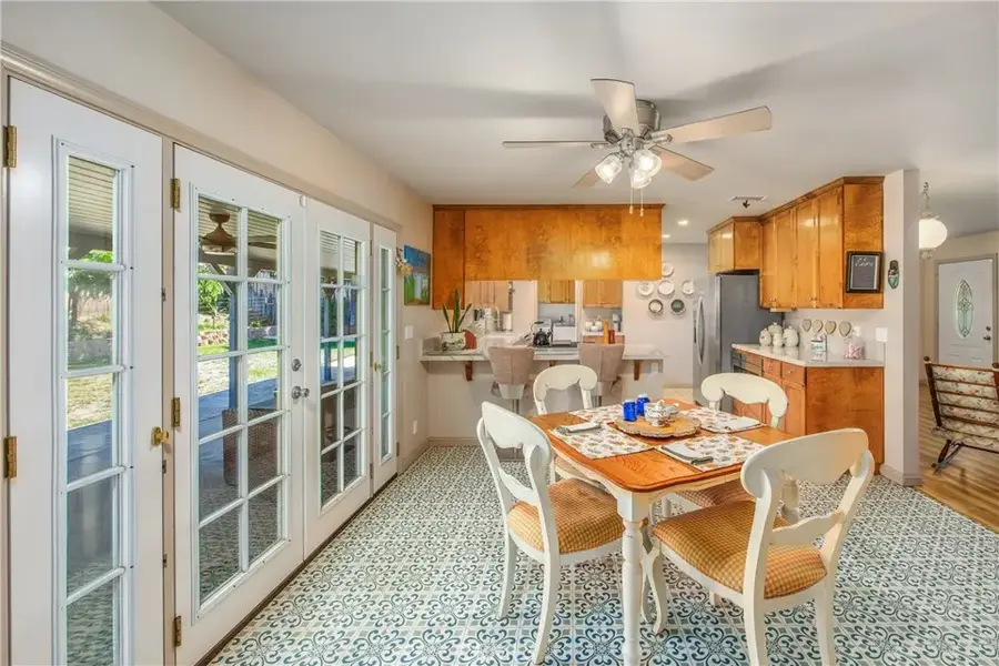 384 Sandalwood Drive, Calimesa, CA 92320 - Image #2