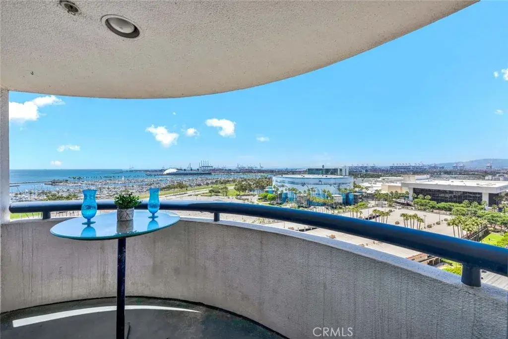 525 E Seaside Way #1504, Long Beach, CA 90802 - Image #1