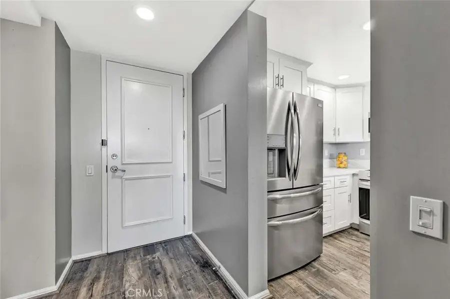 525 E Seaside Way #1504, Long Beach, CA 90802 - Image #3