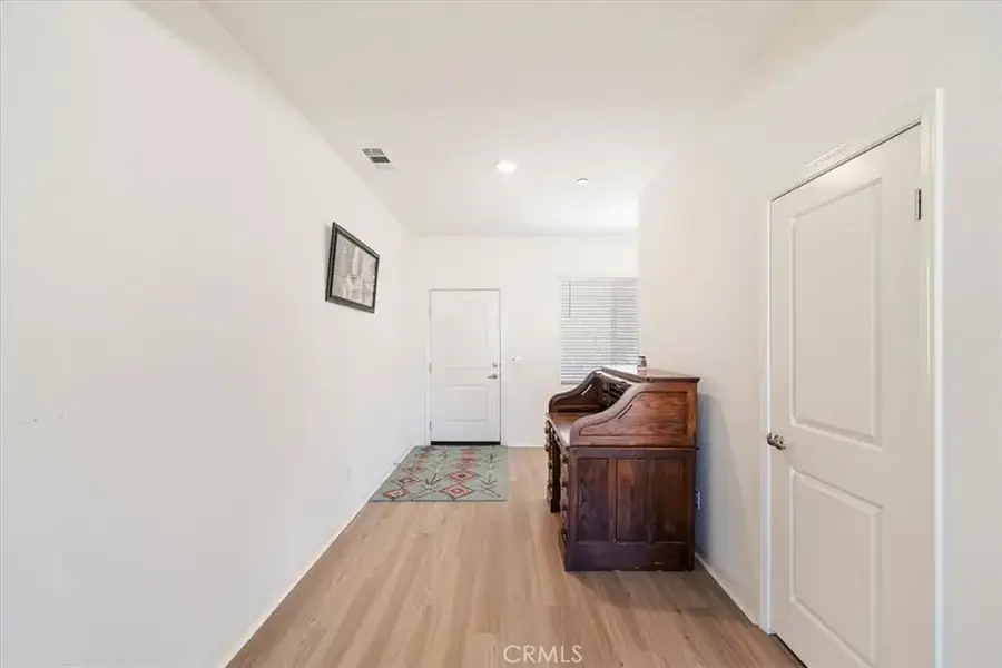 16814 Desert Star Street, Victorville, CA 92394 - Image #2