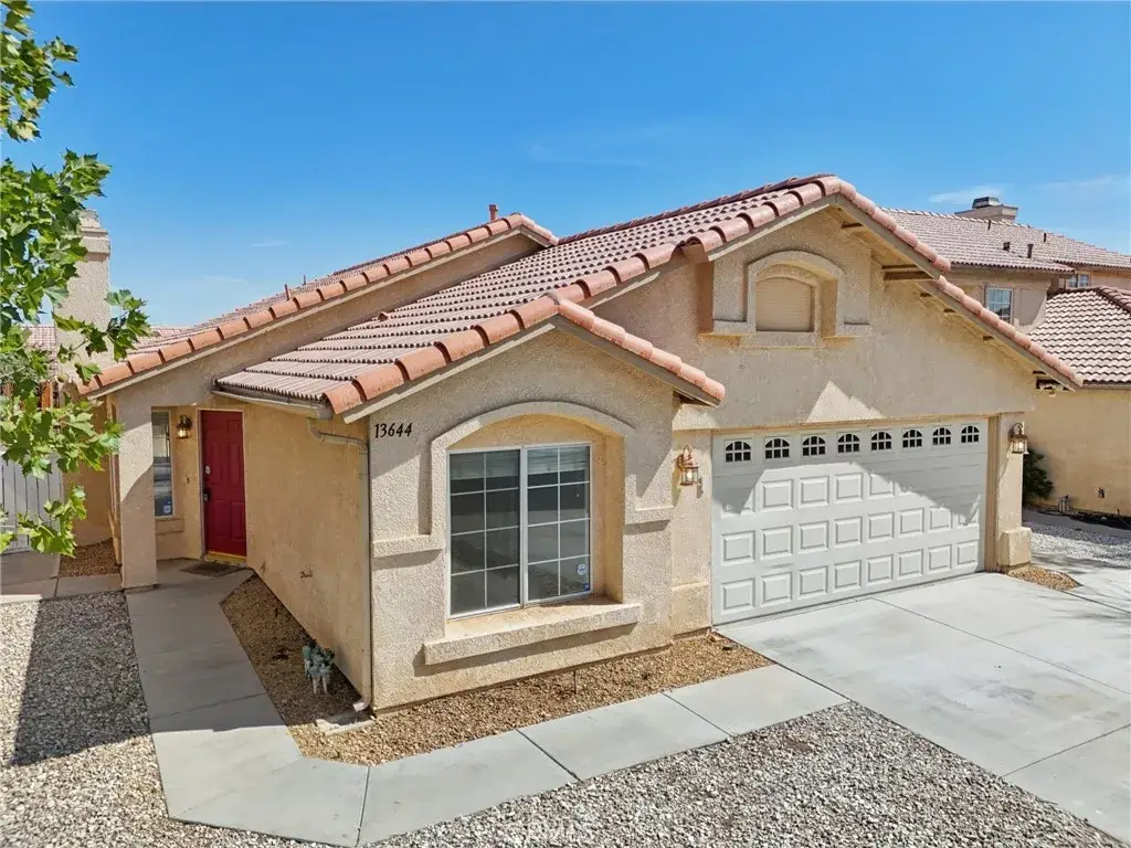 13644 Foxfire Road, Victorville, CA 92392 - Image #1