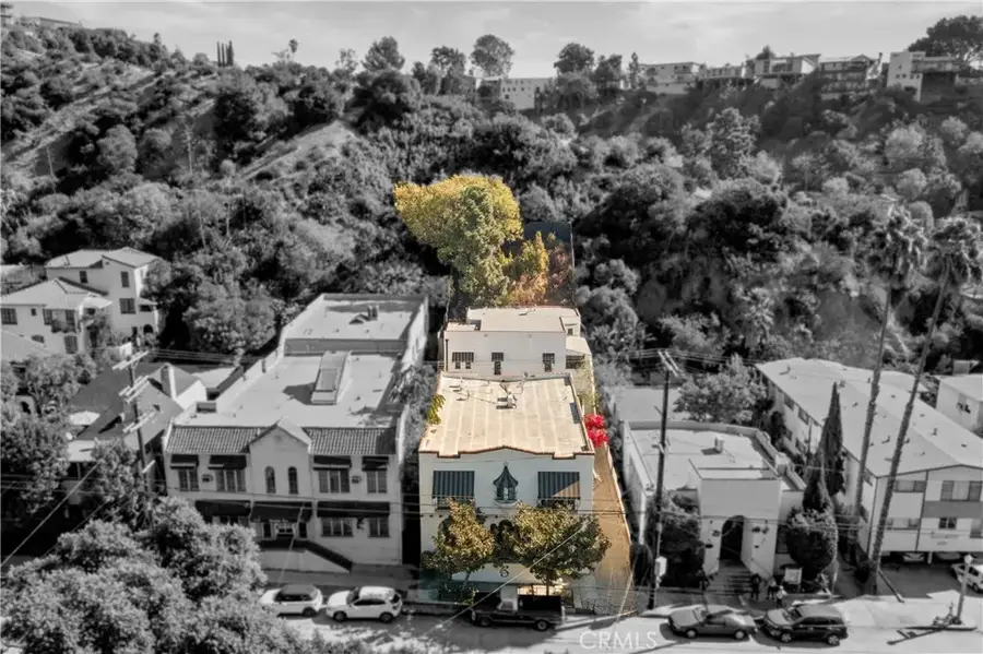 2568 N Beachwood Drive, Los Angeles, CA 90068 - Image #3