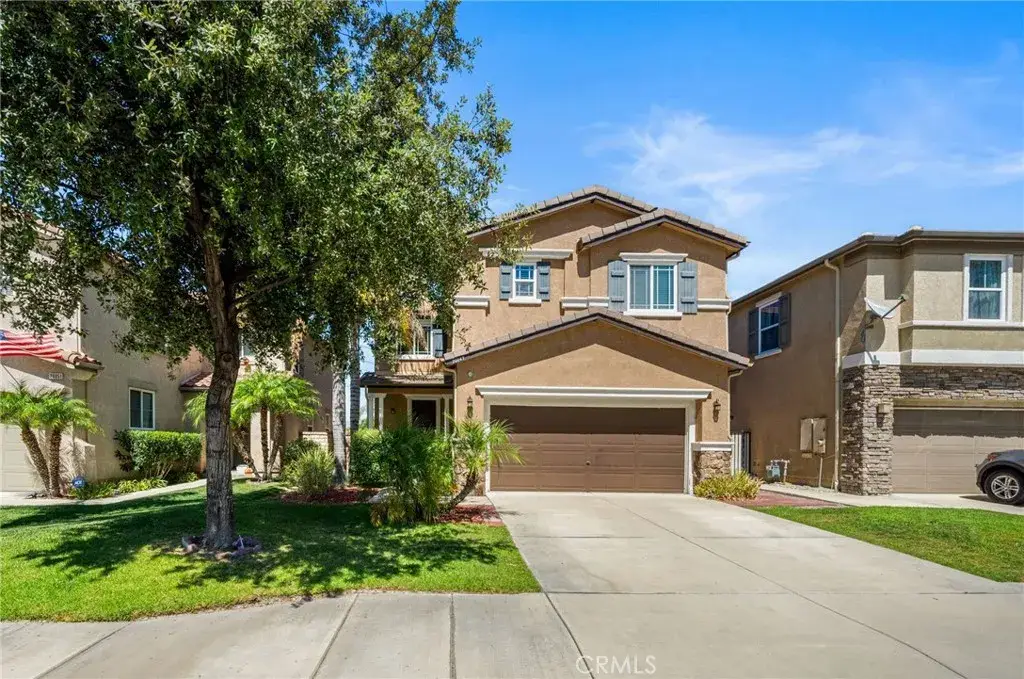 20047 Holly Drive, Santa Clarita, CA 91350 - Image #1