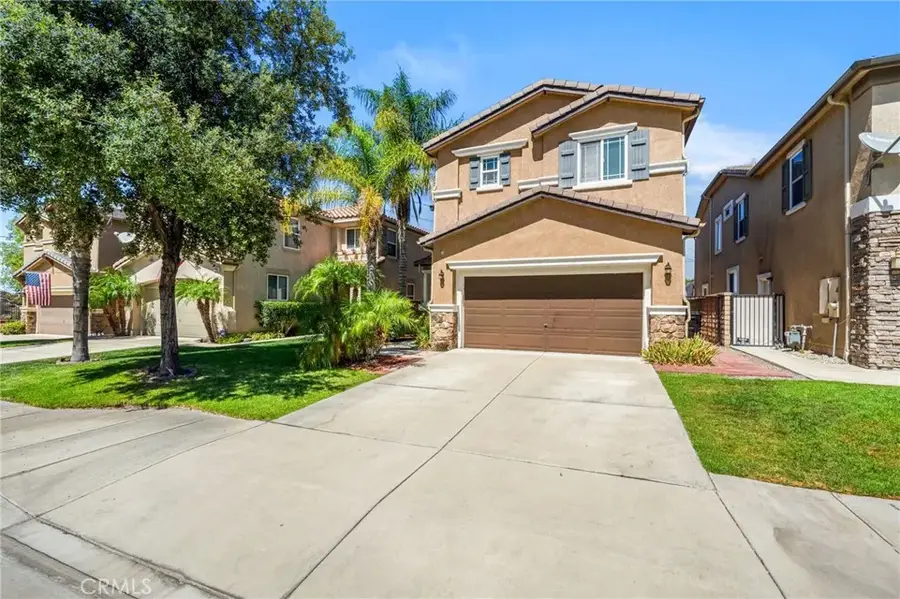 20047 Holly Drive, Santa Clarita, CA 91350 - Image #2