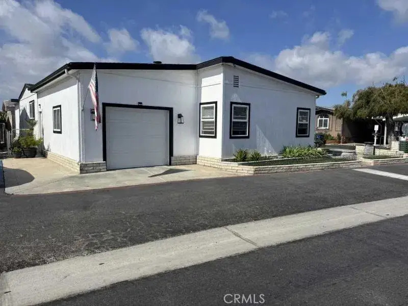 21851 Newland #232, Huntington Beach, CA 92646 - Image #2