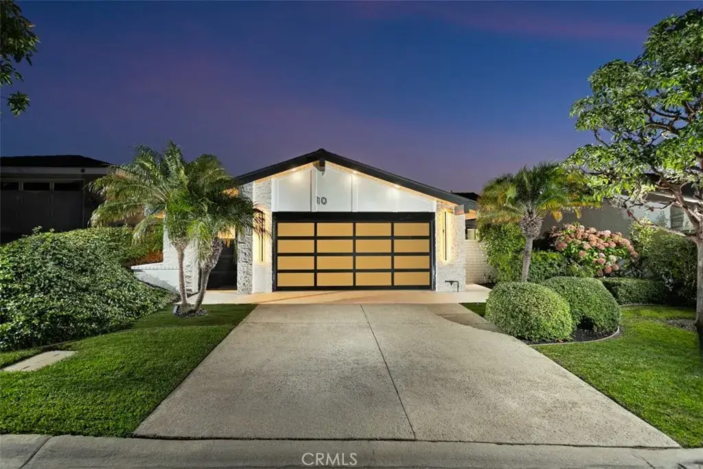10 White Water Drive, Corona Del Mar, CA 92625 - Image #1