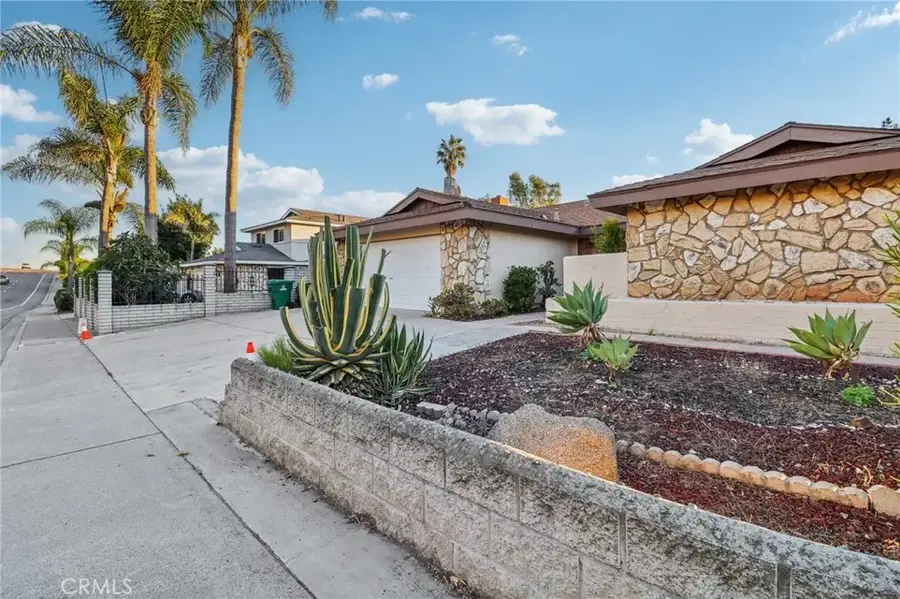 5996 College Avenue, San Diego, CA 92120 - Image #3