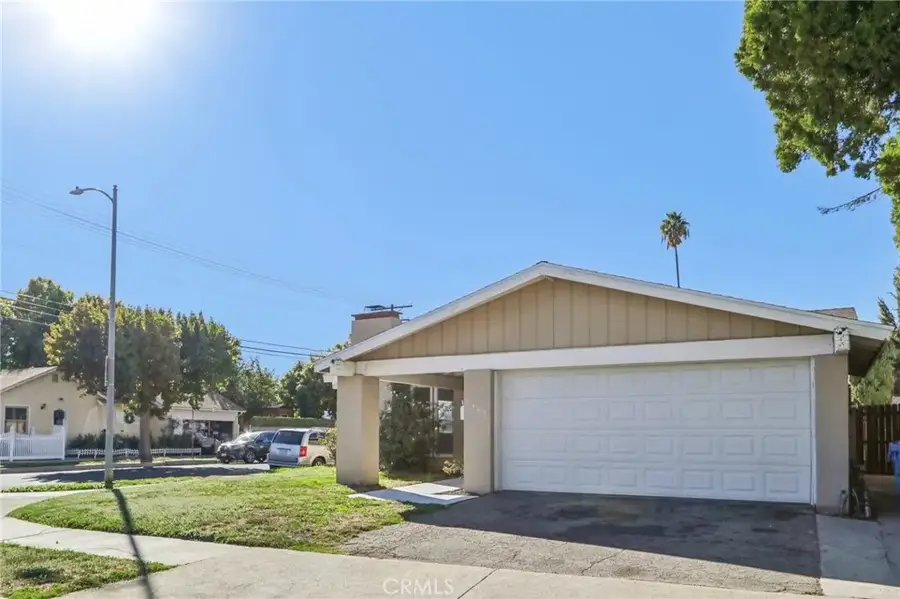 7401 Casaba Avenue, Winnetka, CA 91306 - Image #3