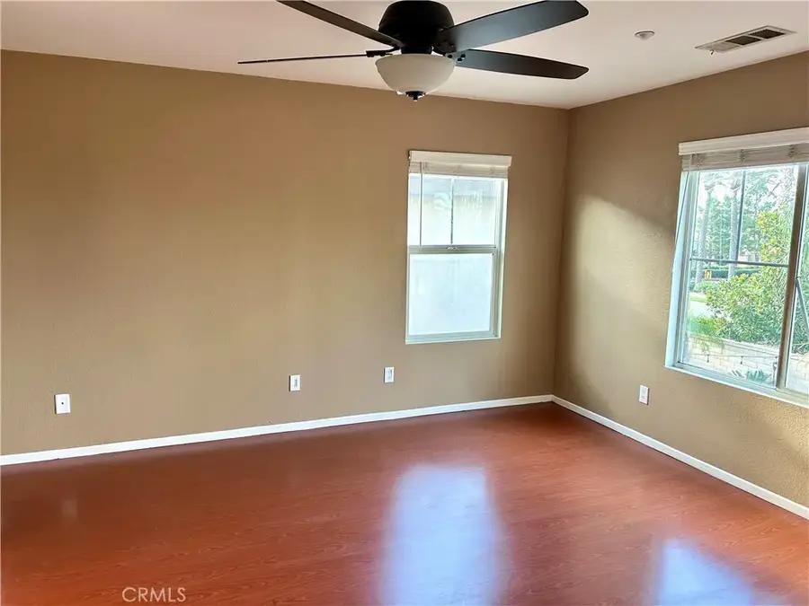 16263 Starfire Lane, Fontana, CA 92336 - Image #2