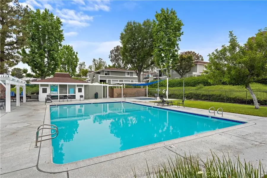 26158 Via Pera #E4, Mission Viejo, CA 92691 - Image #3