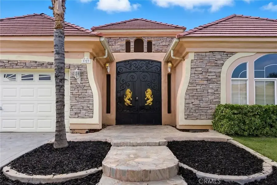 3727 Park Mountain, Bakersfield, CA 93308 - Image #2