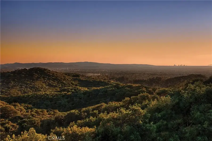 553 Peninsula, Irvine, CA 92602 - Image #3