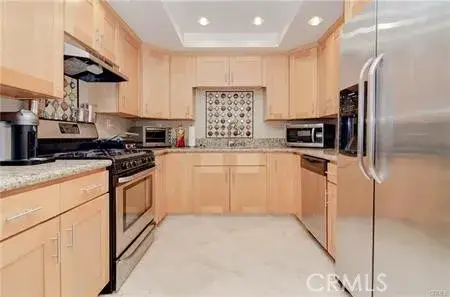 8777 Tulare Drive #409D, Huntington Beach, CA 92646 - Image #3